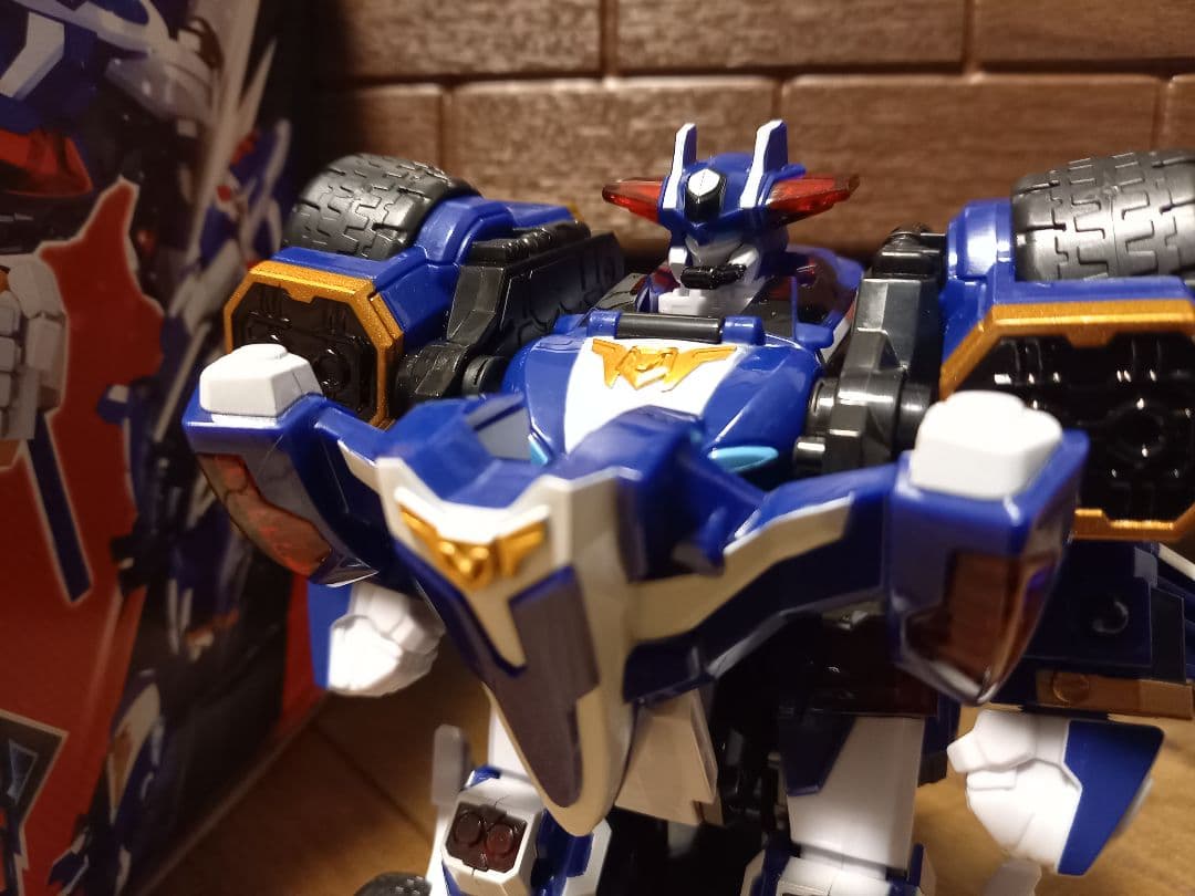 トボットV ２体+ストームジョーセット