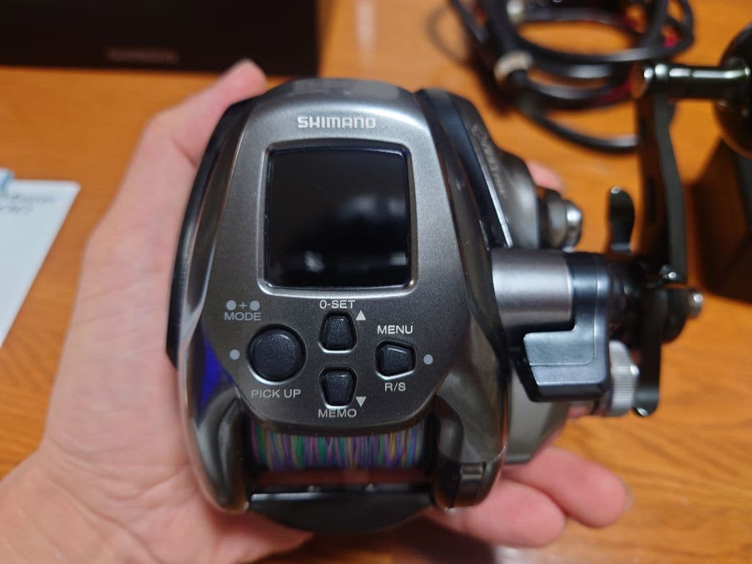 SHIMANO 24フォースマスター2000 バッテリー付き