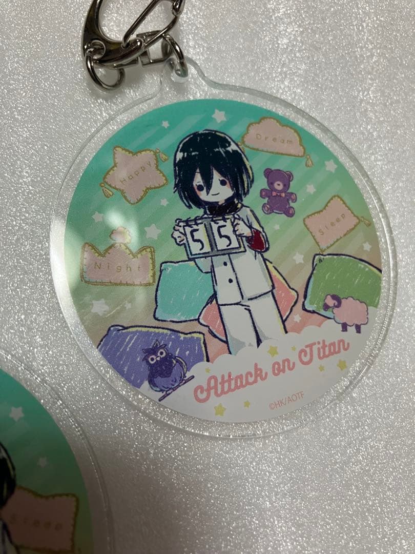 【2個セット】進撃の巨人 グラフアート アクリルキーホルダー／お泊り会ver.