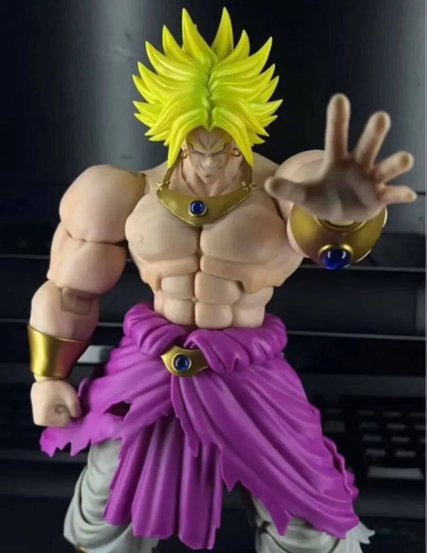 海外限定　ブロリー　スーパーサイヤ人　s.h.figuarts 同サイズ