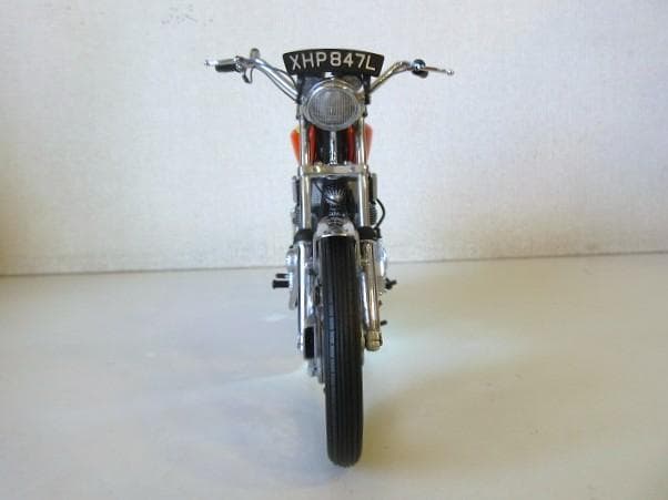 特価 MINICHAMPS (1/12) ライアンフ Hurricane X75