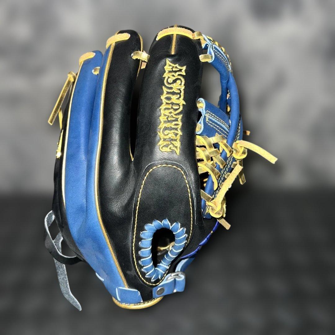 アストラルK 軟式グローブ 黒/青/黄