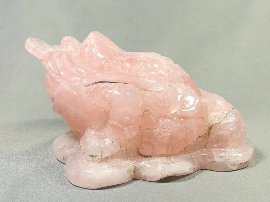 ローズクォーツ　銭蛙　置物　ピンク水晶　天然石　パワーストーン　縁起