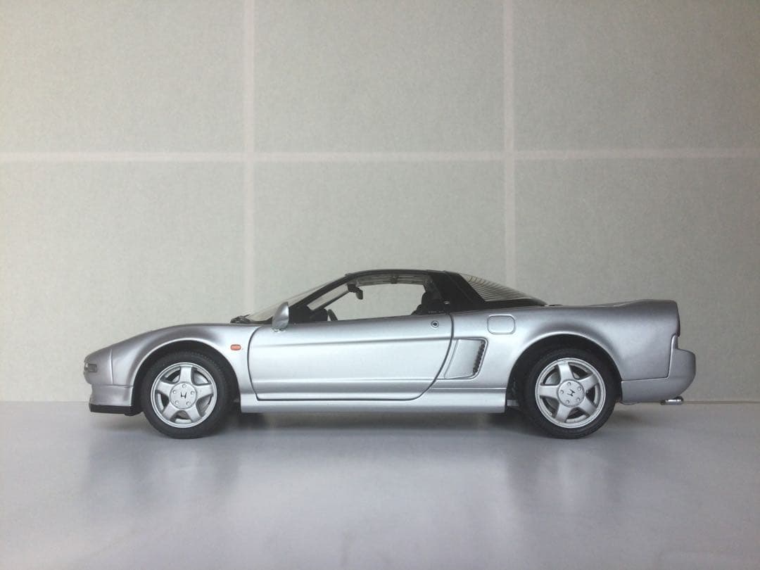 京商　ホンダ　NSX ミニカー　シルバー　1/18