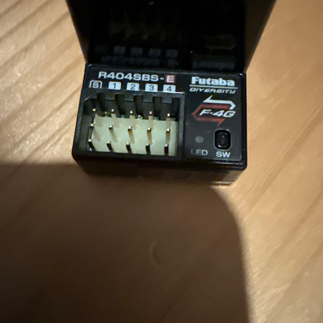 Futaba R404SB-E 2.4GHz受信機