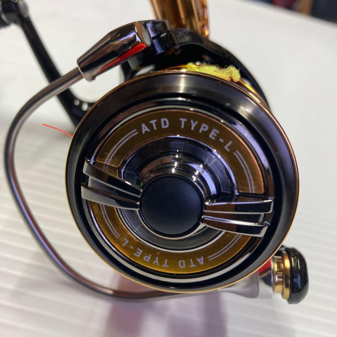 お買い得　極美品　ダイワ　22トーナメント　イソ2500XH-LBD