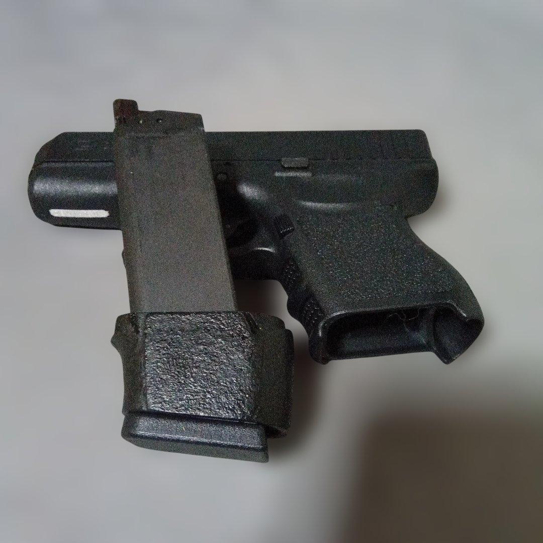 KSC G26 ブローバック　ケーエスシー　G17マガジン装着