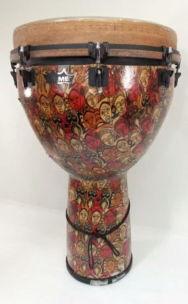 REMO ジャンベ 16インチ　貴重な【Leon Mobley】サイン入り