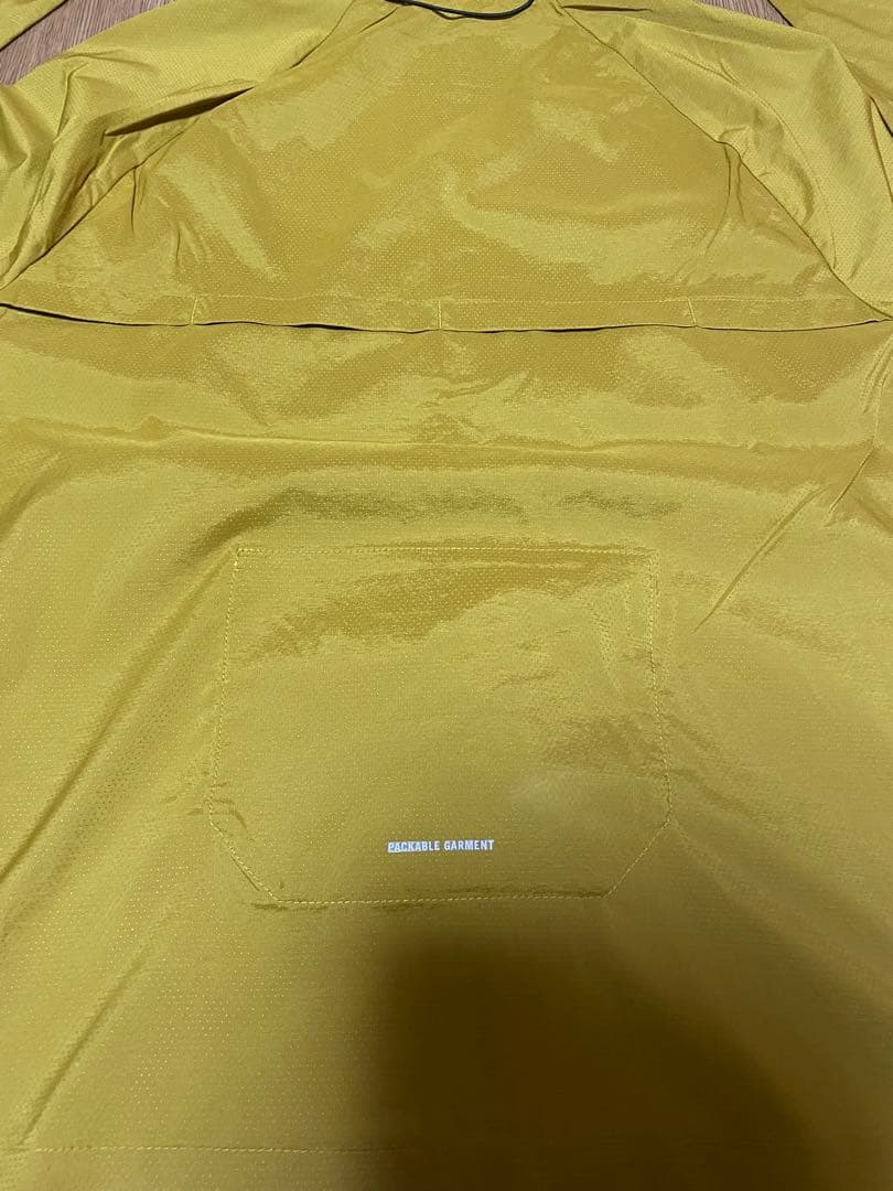 NIKE ランニングジャケット　 ウインドブレーカー ナイキ IMP LGHT