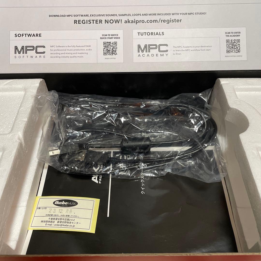 DJ機材 AKAI MPC STUDIO