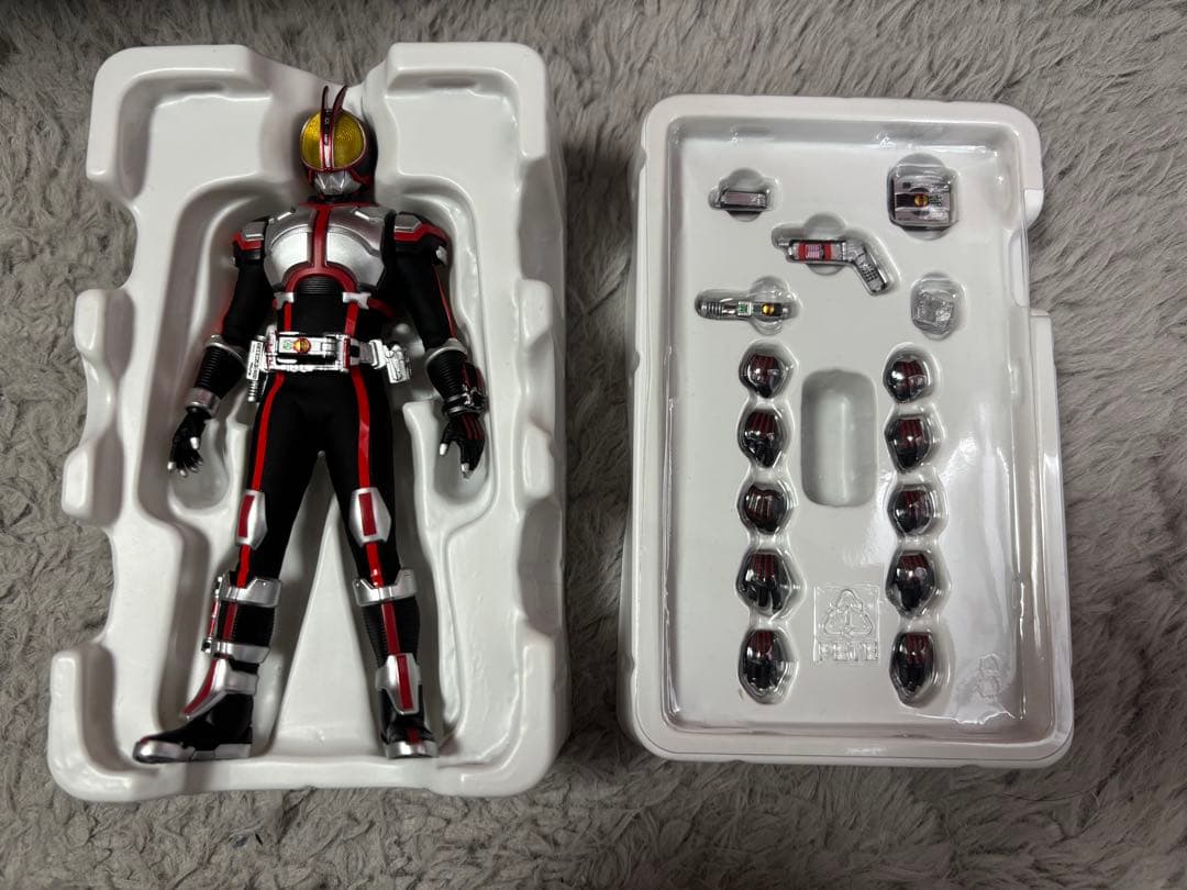 真骨彫製法　フィギュアーツ　仮面ライダーファイズ　布アンダースーツ改造品セット