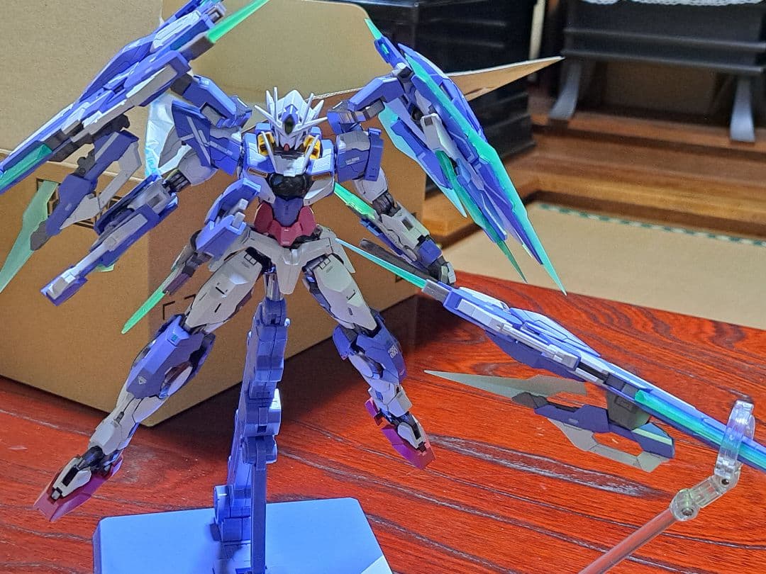 L BUILD ダブルオークアンタフルセイバー＋フルセイバー