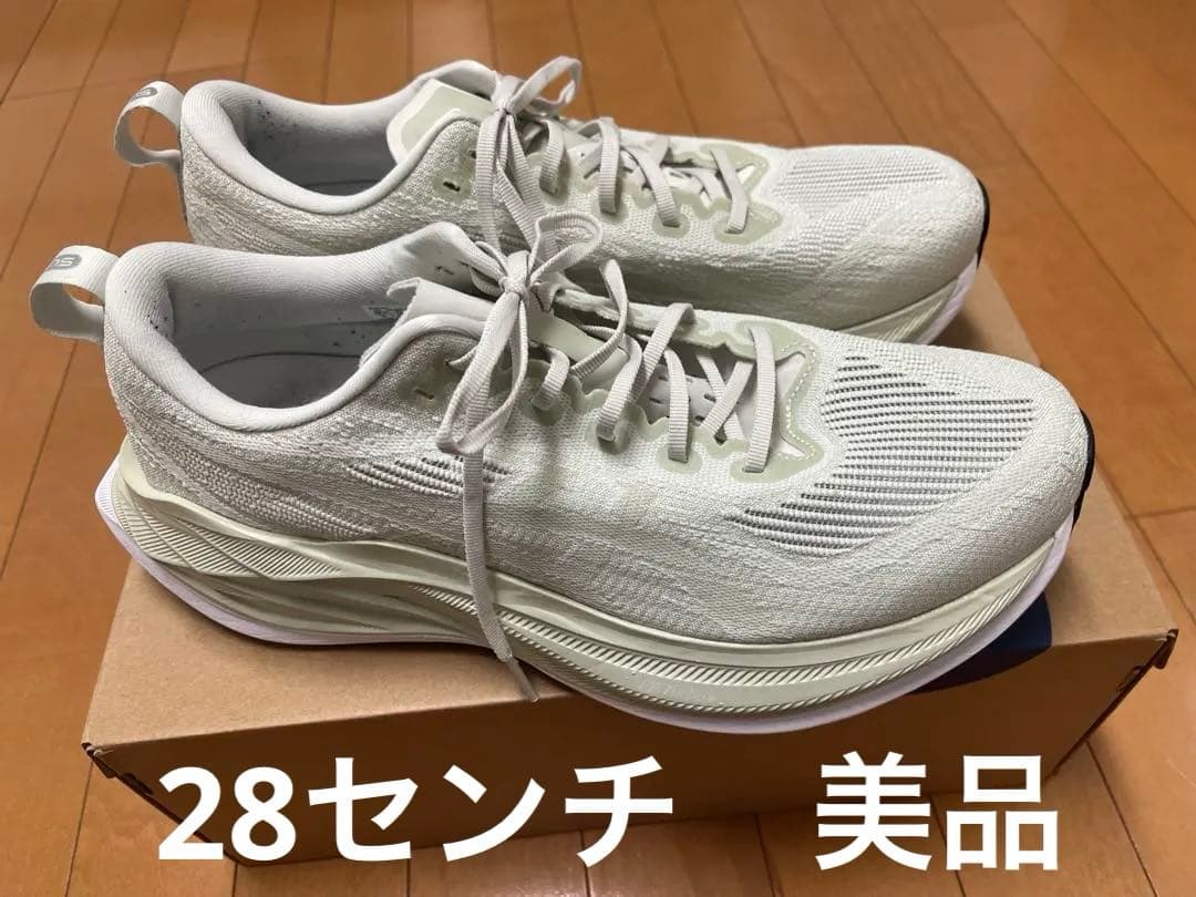 アシックス スーパーブラスト2 28センチ