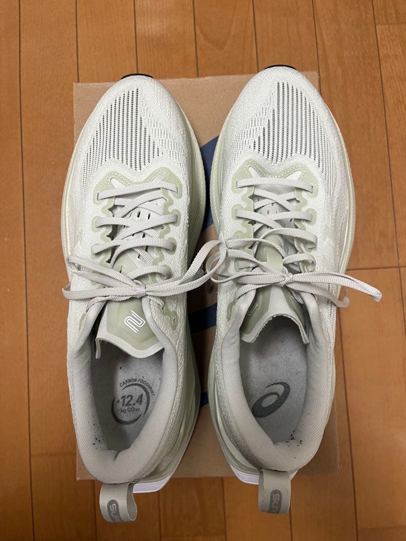 アシックス スーパーブラスト2 28センチ