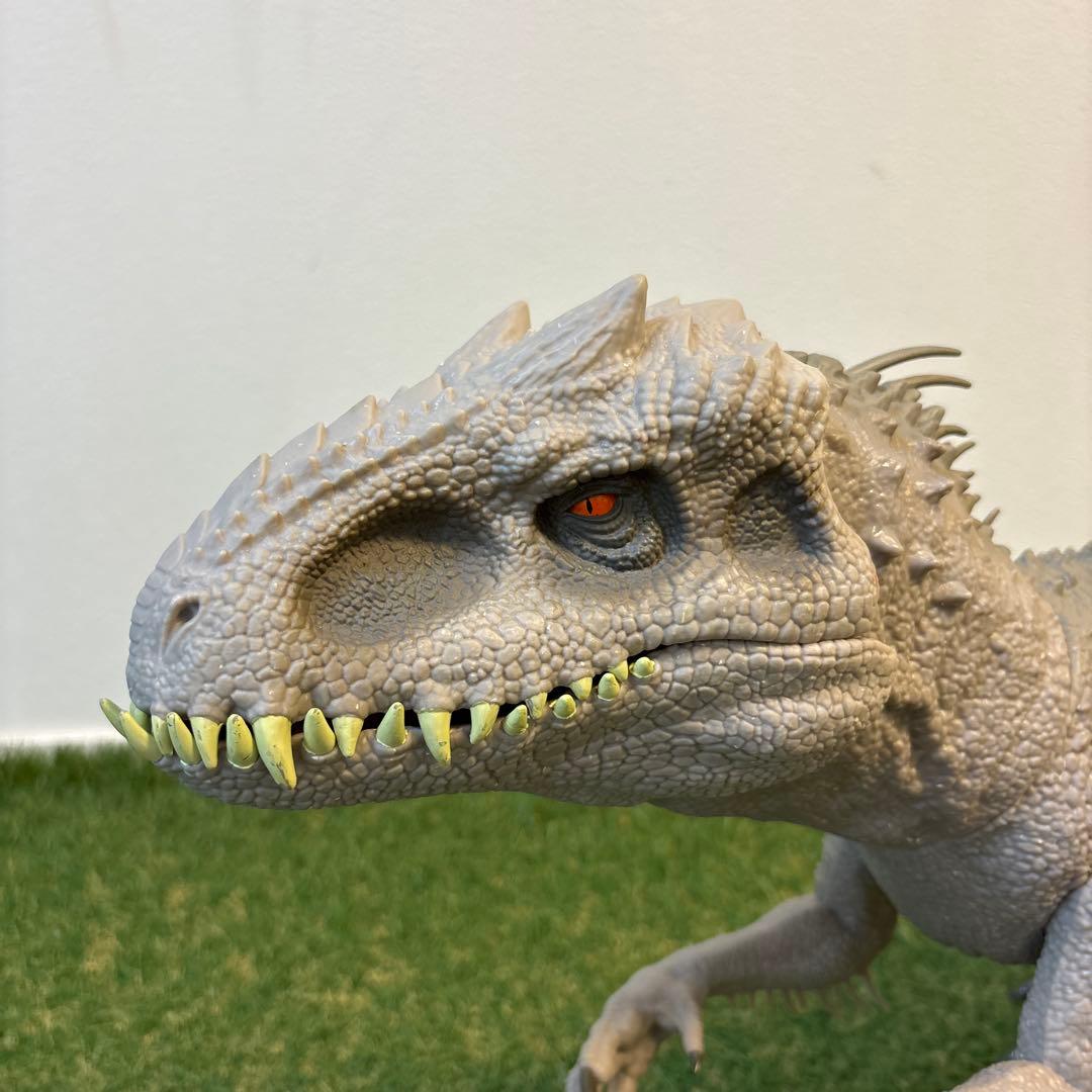 インドミナスレックス　ジュラシックワールド　マテル スーパービッグ