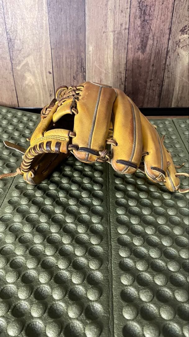 ミズノプロ　内野手用（サード用）