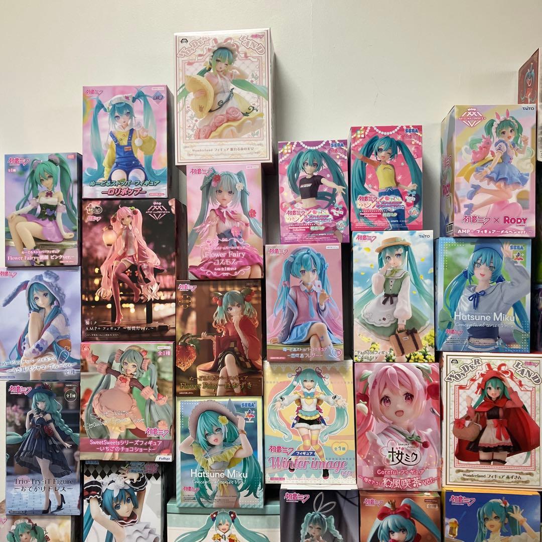 初音ミク フィギュアコレクション　42体