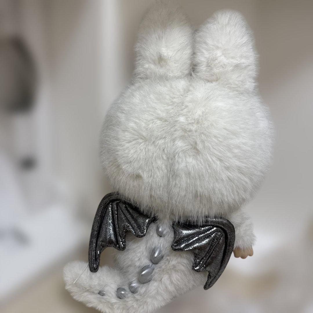 The monsters Angel in the cloud ジモモ ラブブ