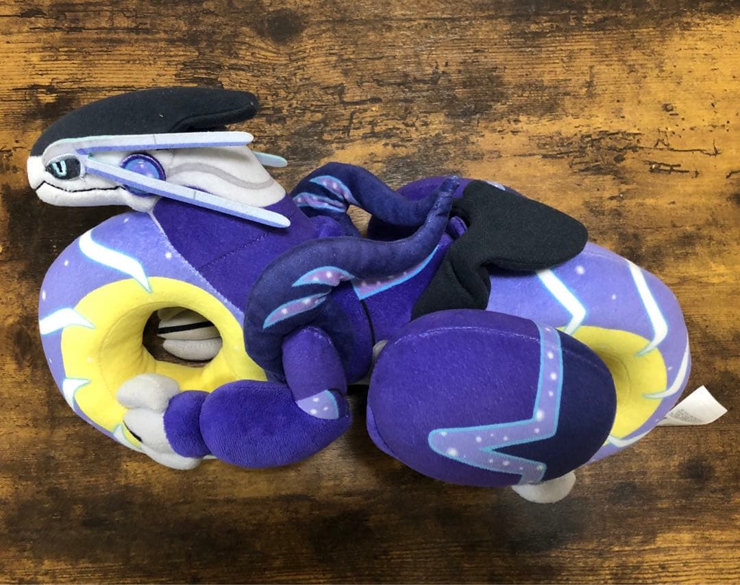 ポケモン　ミライドン　ぬいぐるみ