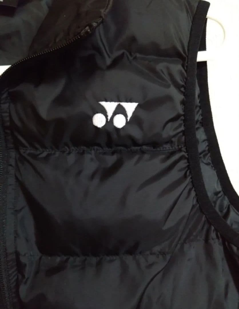 YONEX ヨネックス ブラック系ダウンベスト