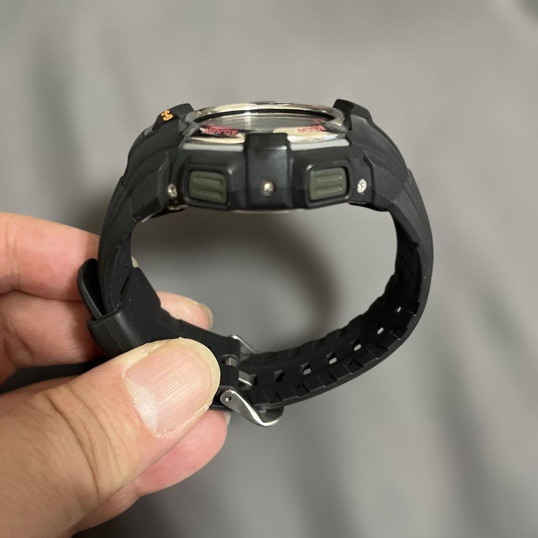 （売れない場合には買取に出します）（最終価格）Gショック　ガンダムコラボ