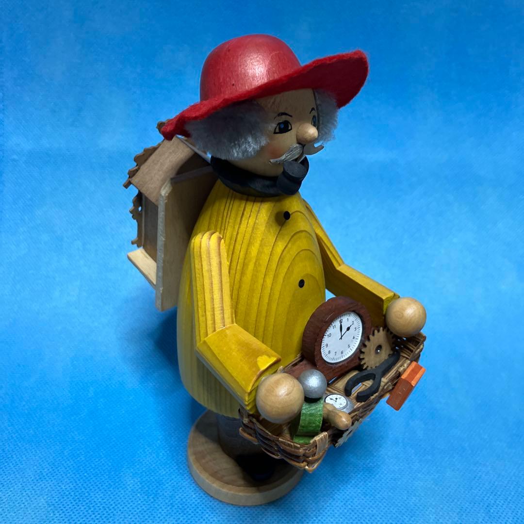 ドイツ クーネルト社 木製煙出し人形 ミニチュア時計バスケット付き