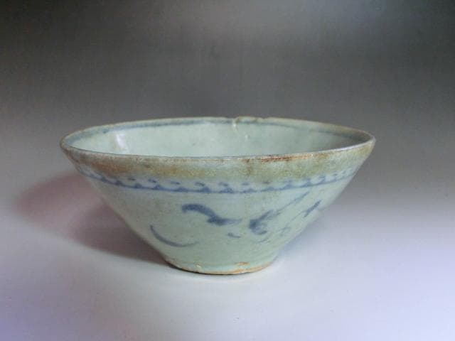碗■古い染付平茶碗 唐草文 安南 お茶道具 古玩 唐物 中国 時代物 骨董品■
