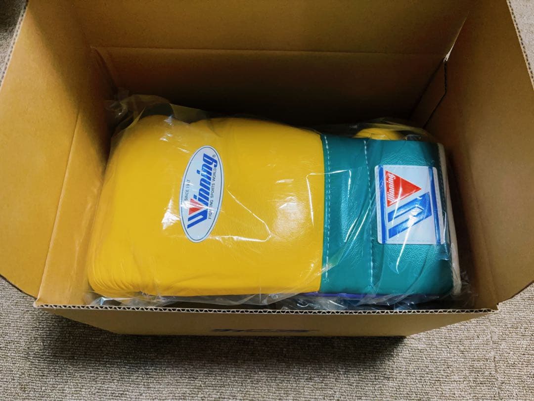 ウイニング　ボクシンググローブ　16oz 紐式　別注品