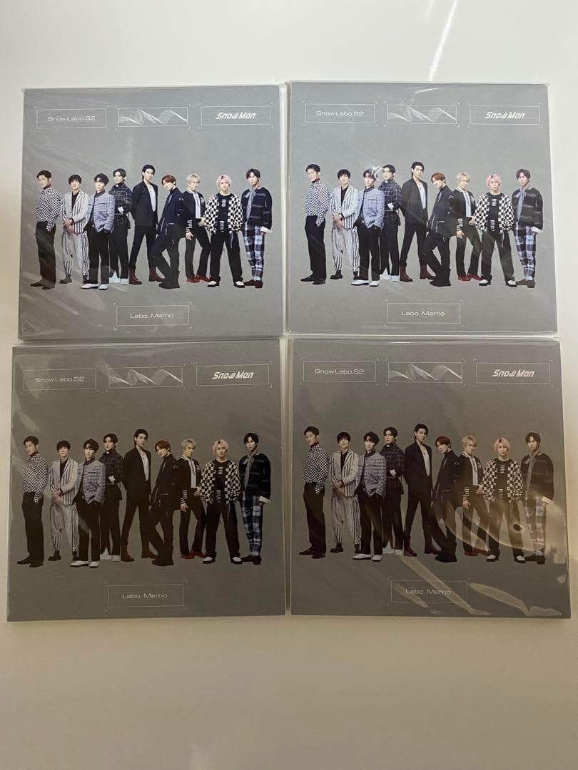 【超希少品‼︎大人気商品‼︎】【Man】 メモ帳 4個 クリアファイル 1枚