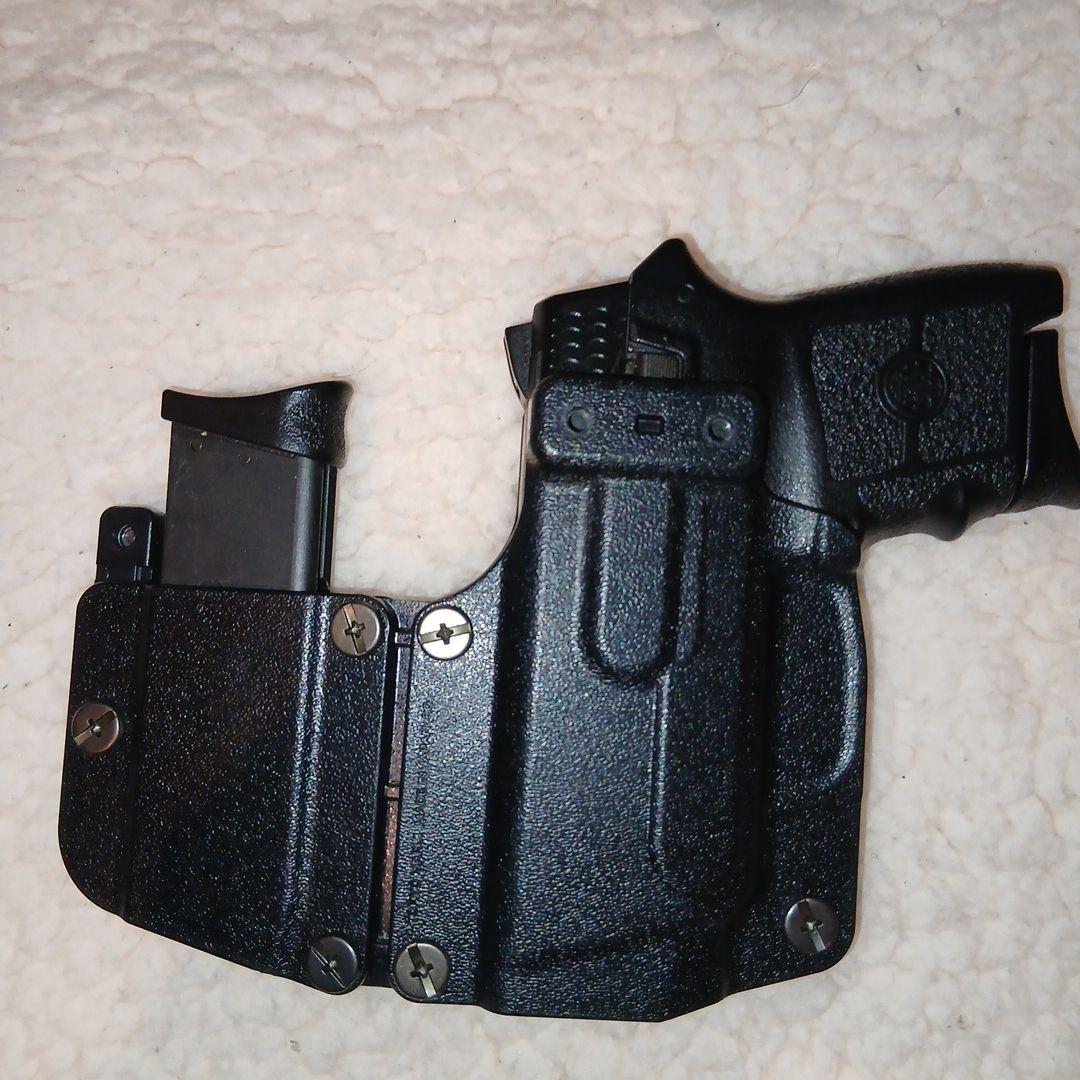 東京マルイBODYGUARD 380 ガスガン 専用ホルスター付き