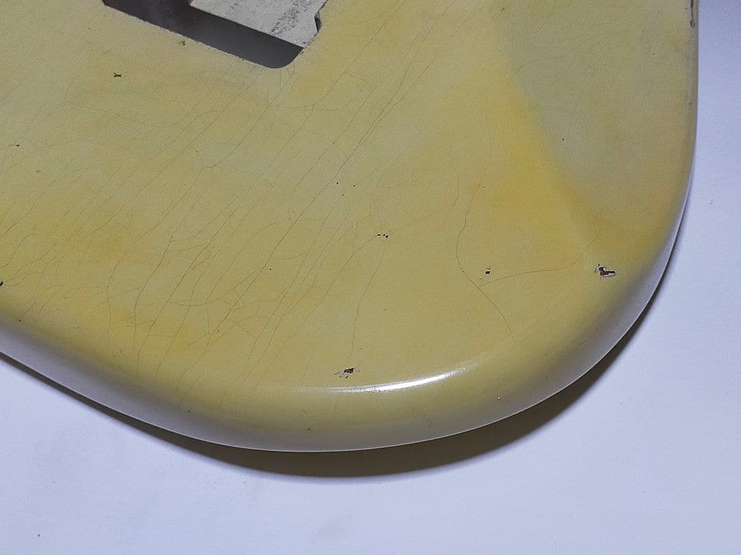 フェンダージャパンネック/マホガニー2Pレリックボディ