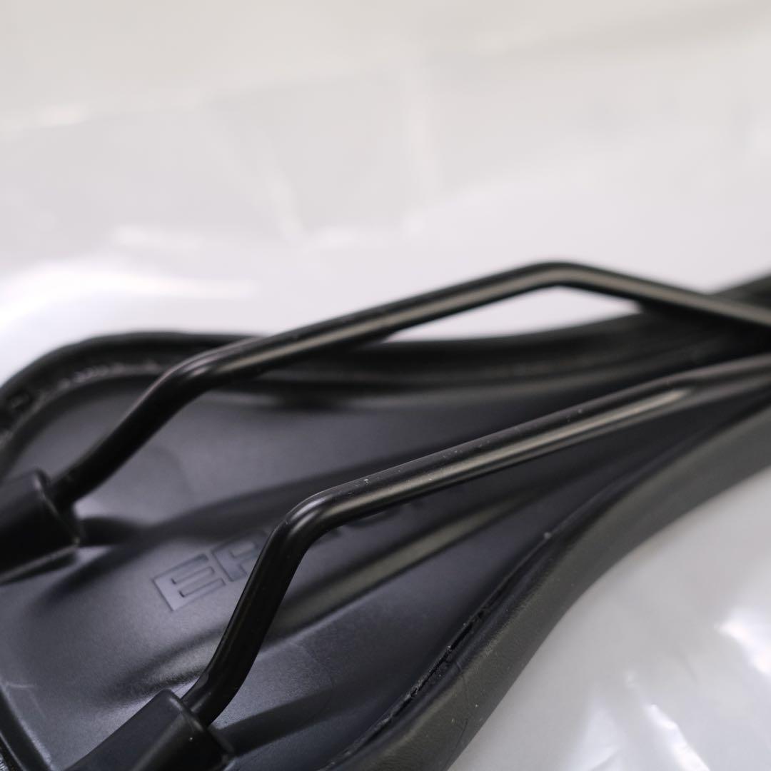 お尻の痛みにサヨウナラ！美品 ERGON(エルゴン)SM10 Enduroサドル