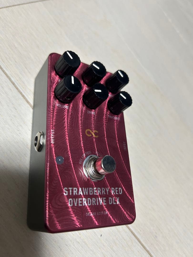 ギター STRAWBERRY RED OVERDRIVE DLY