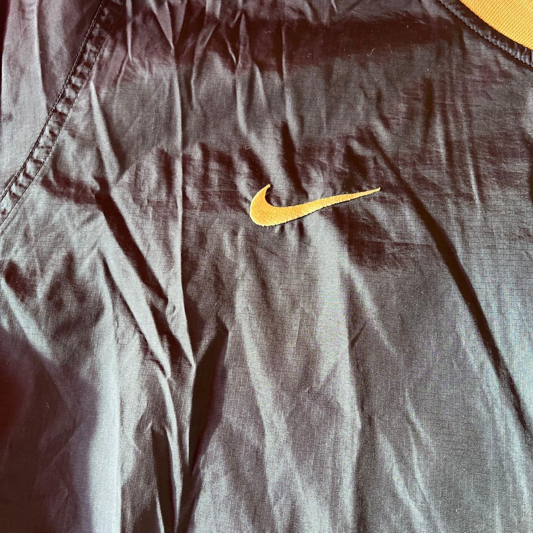 NIKE トータル90 ウィンドブレーカー