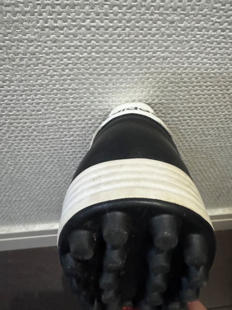 adidas Mundial Team サッカーシューズ 黒/白26cm