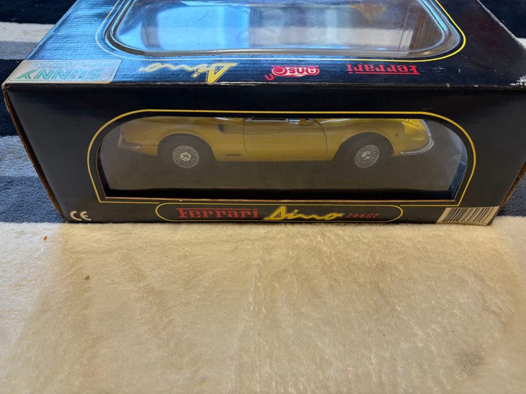 Ferrari Dino 246GT 1/18 イエロー