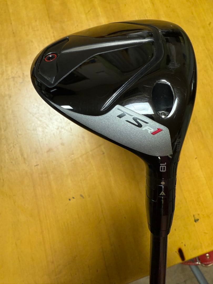 タイトリスト　tsr1 フェアウェイウッド 5w シャフト2本付き
