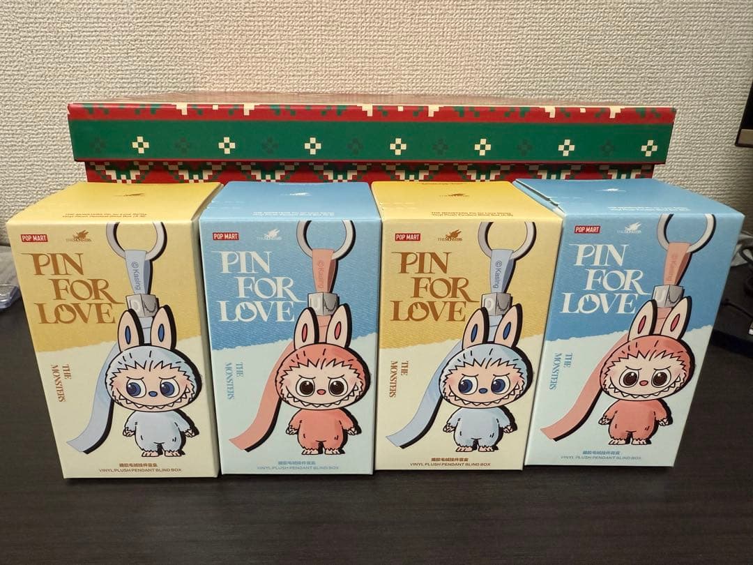 THE MONSTERS PIN FOR LOVE ラブブ ぬいぐるみ 4個