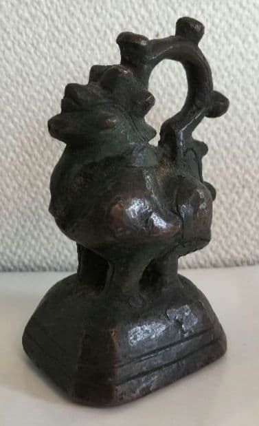 東南アジア　分銅　①