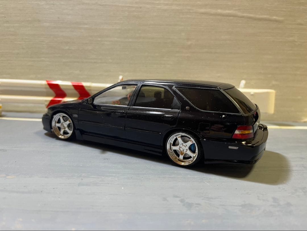 アコードワゴン　プラモデル　完成品