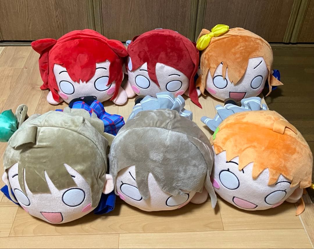 スクールアイドル　ラブライブ　メガジャンボ　寝そべり　ぬいぐるみ