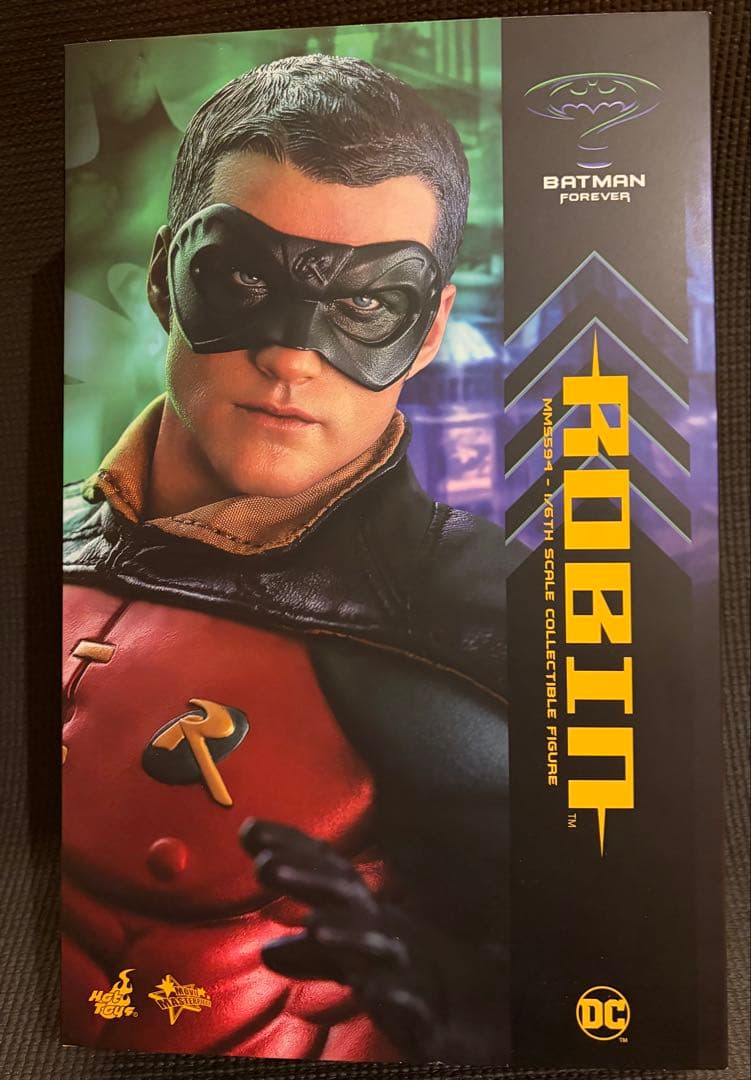 新品未開封！ホットトイズロビン★ダークナイトバットマンフォーエバー