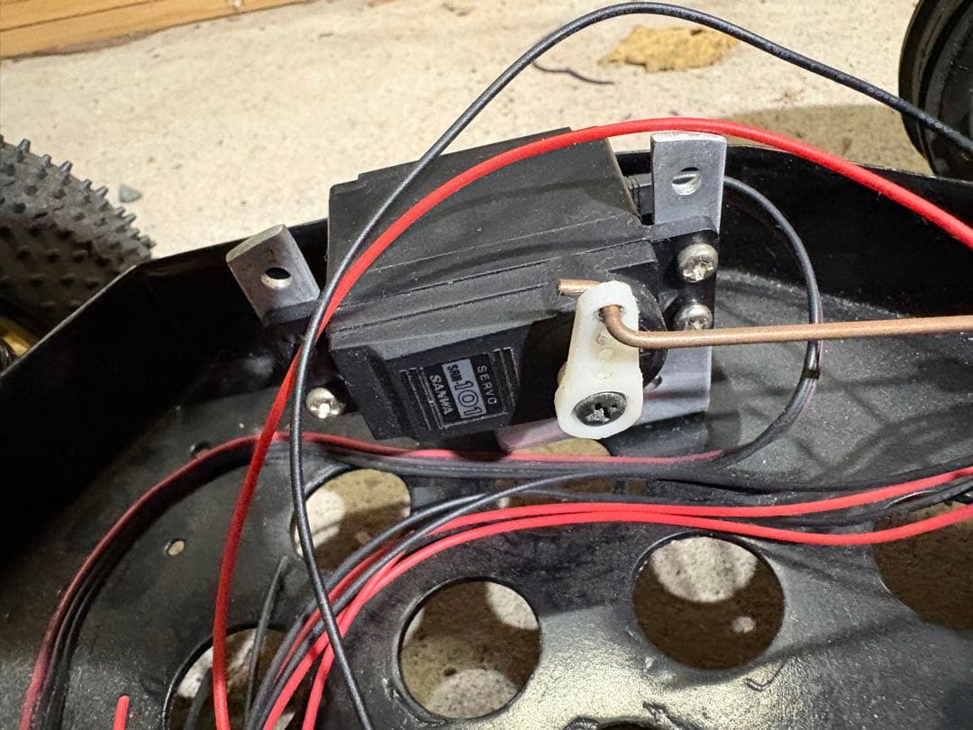 ピ*ス様 おそらく京商　バギー　RC