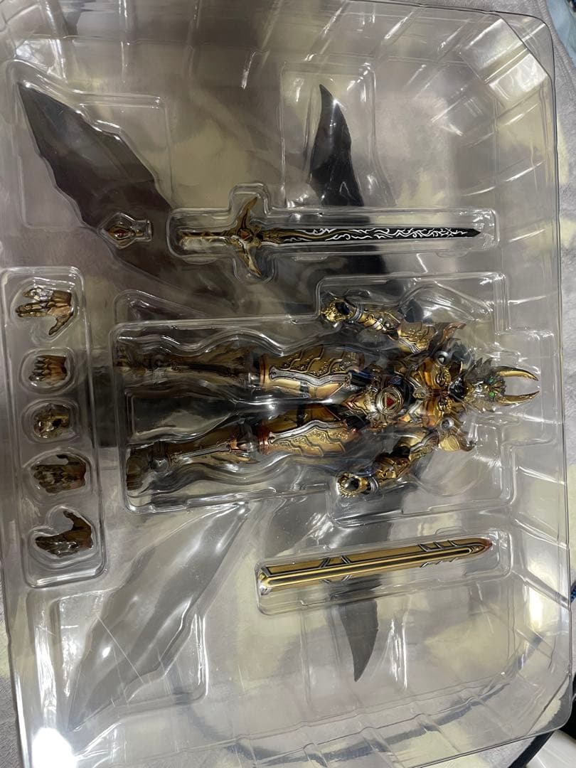 黄金騎士ガロ 冴島鋼牙　魔導馬ゴウテン　竜陣ガロ　パーツセット