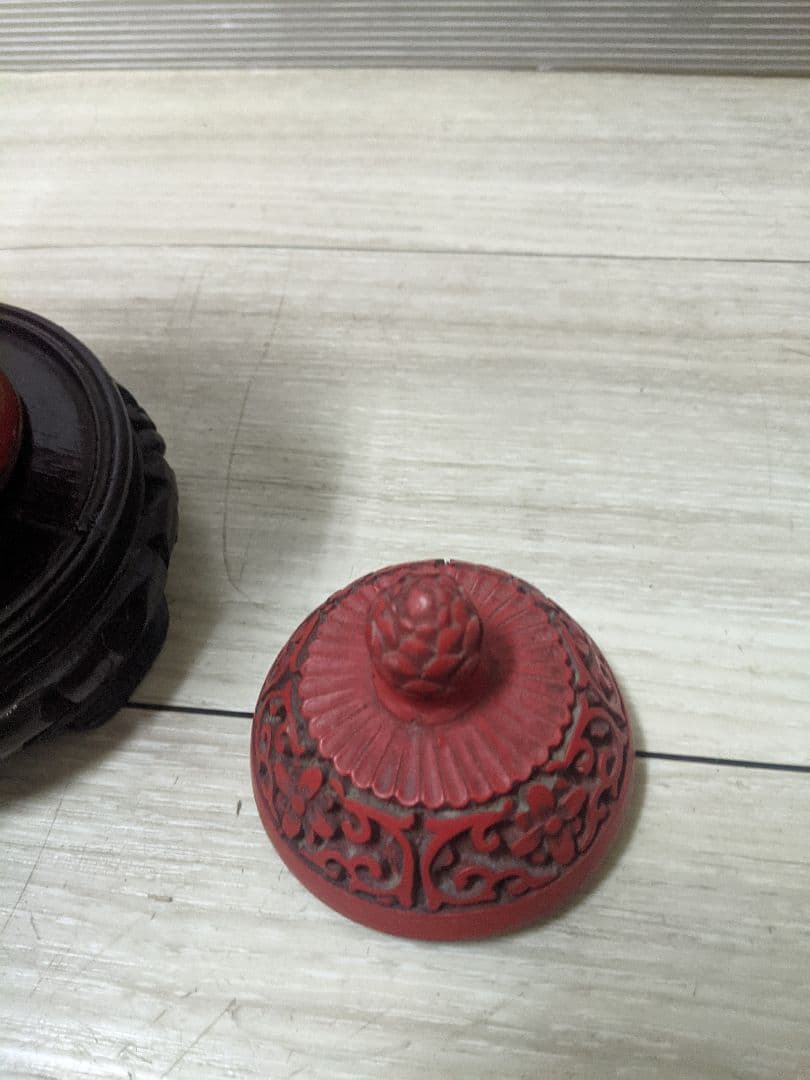 唐物 山水花草彫り 堆朱 茶入れ 唐木台付 彫漆 漆器 茶道具