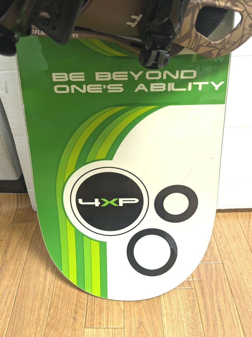 【2点セット】YONEX　4XP 154cm flux TT MLサイズ