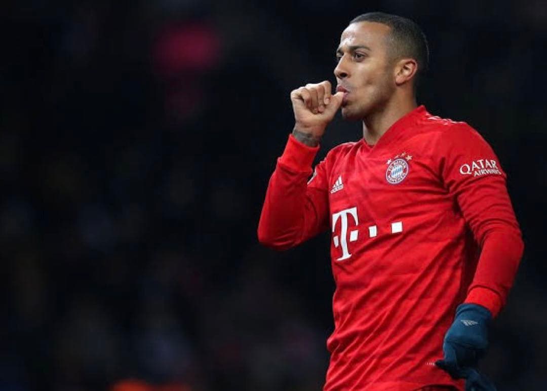 【ティアゴ】バイエルンミュンヘン　ユニフォーム