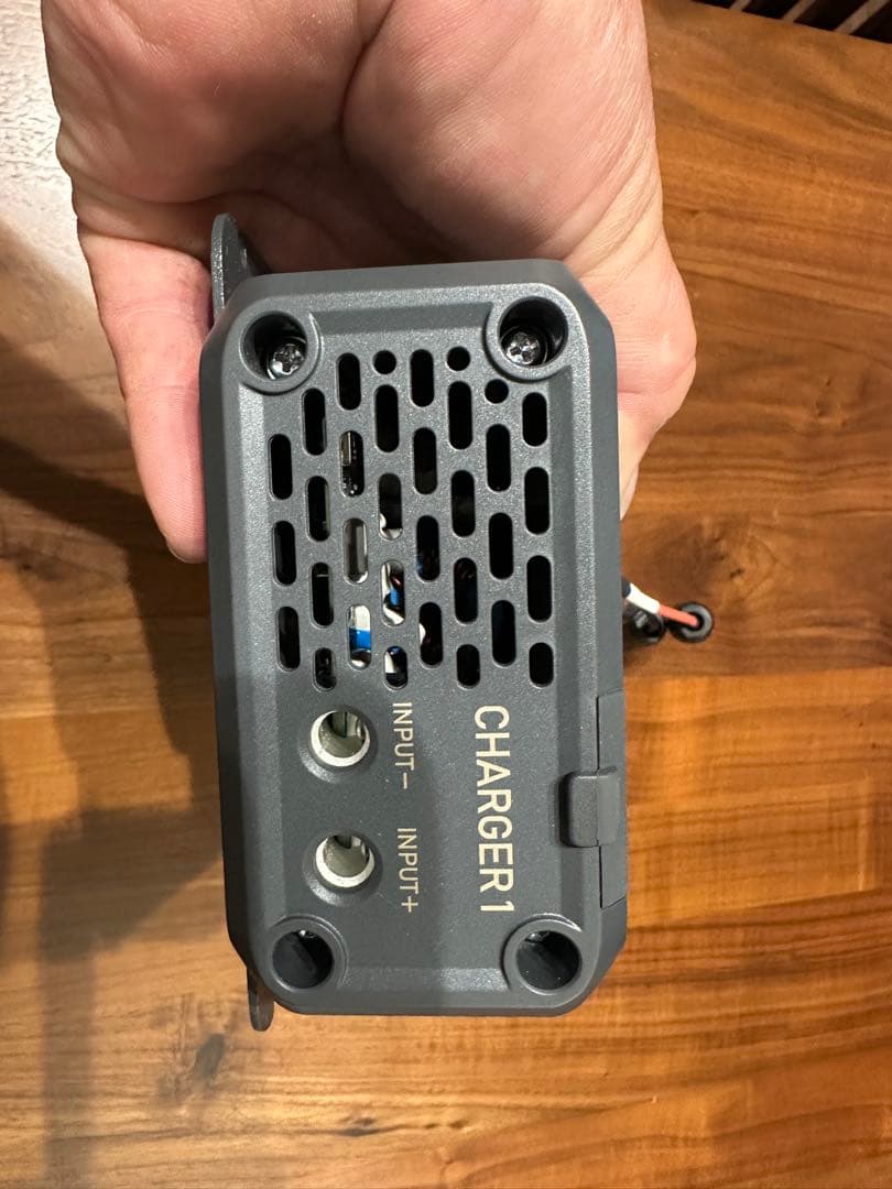 BLUETTI CHARGER1 DC充電器