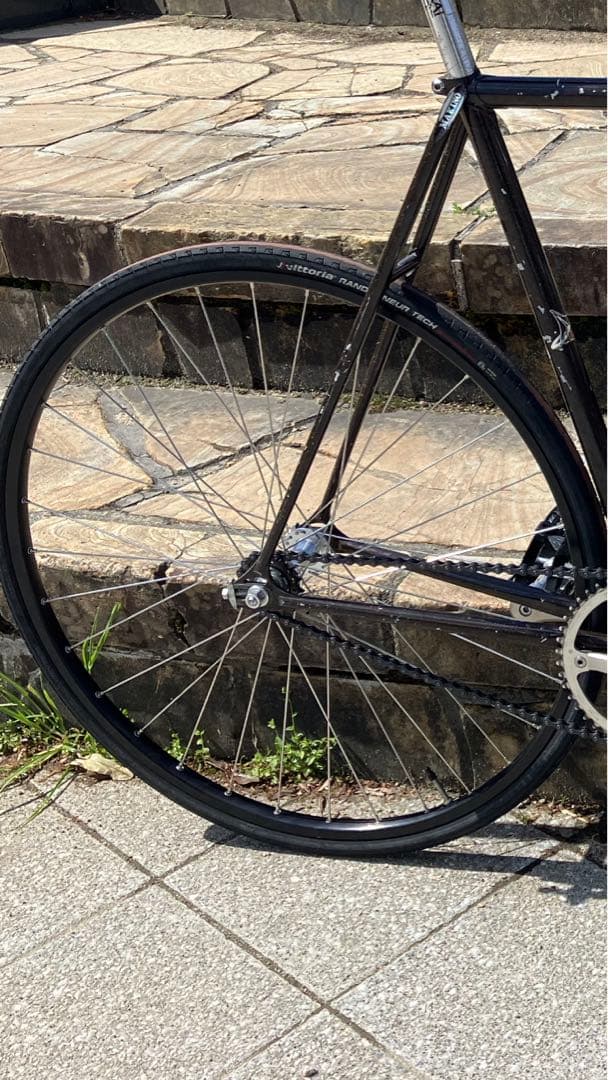 H plus son ピスト　リアホイール　手組み