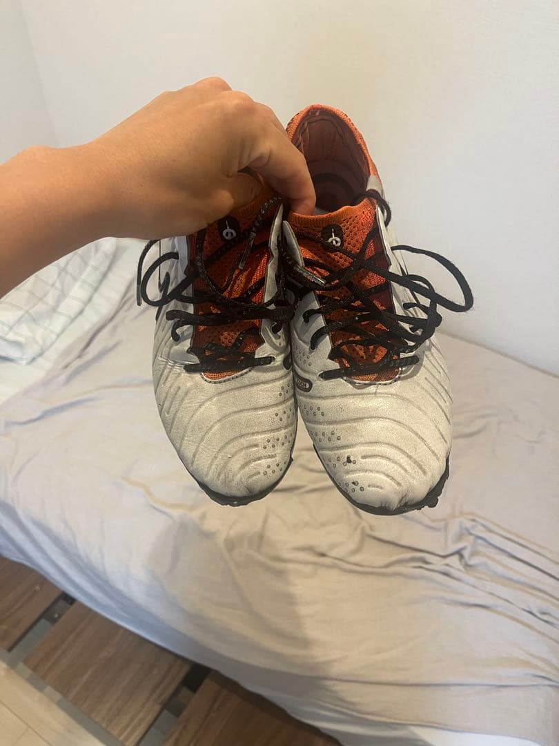 Nike ティエンポレジェンド10 AGサッカーシューズ ホワイト/オレンジ